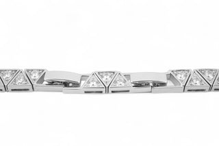 Close up photo of choker silver necklace with zirconias closure