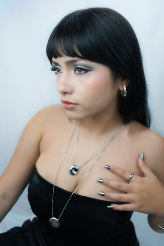 Singularity Oval Pendant Necklace - Big